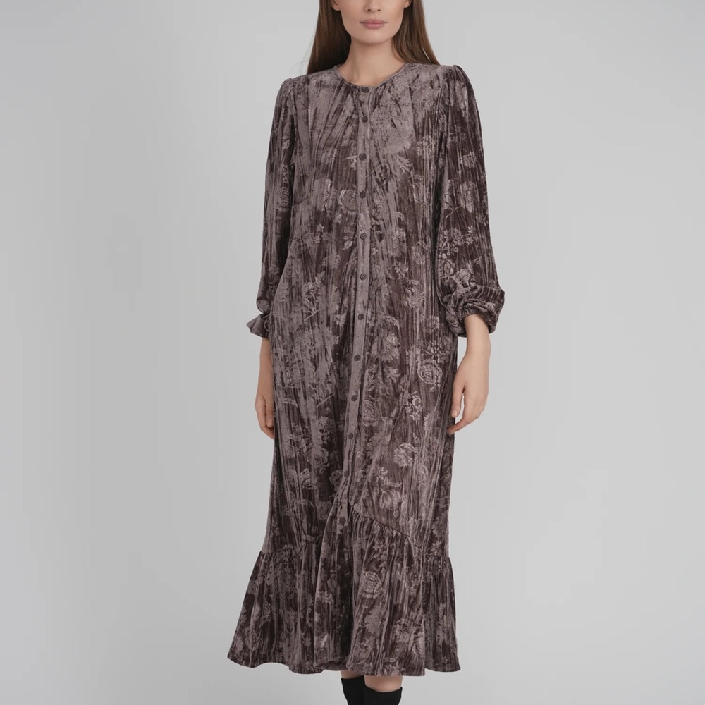 Maya’s Place HAILEY DRESS (VELVET GARDEN)